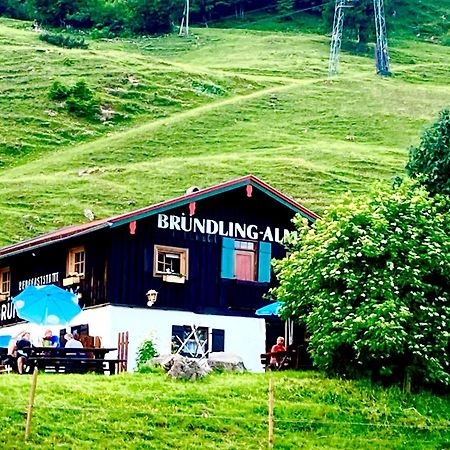 Bruendling-Alm Berggasthof Auf 1167M Auf Dem Hochfelln Otel Bergen  Dış mekan fotoğraf